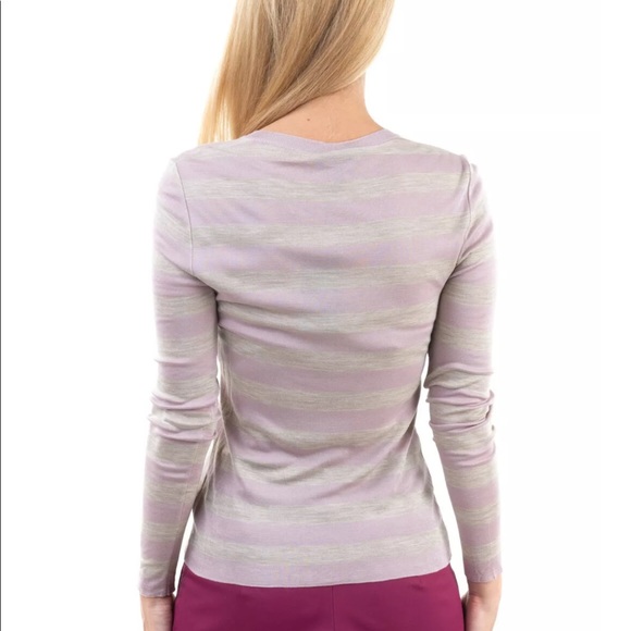 Burberry XS Thin Knit Silk V Neck Top, NWT - Picture 6 of 10